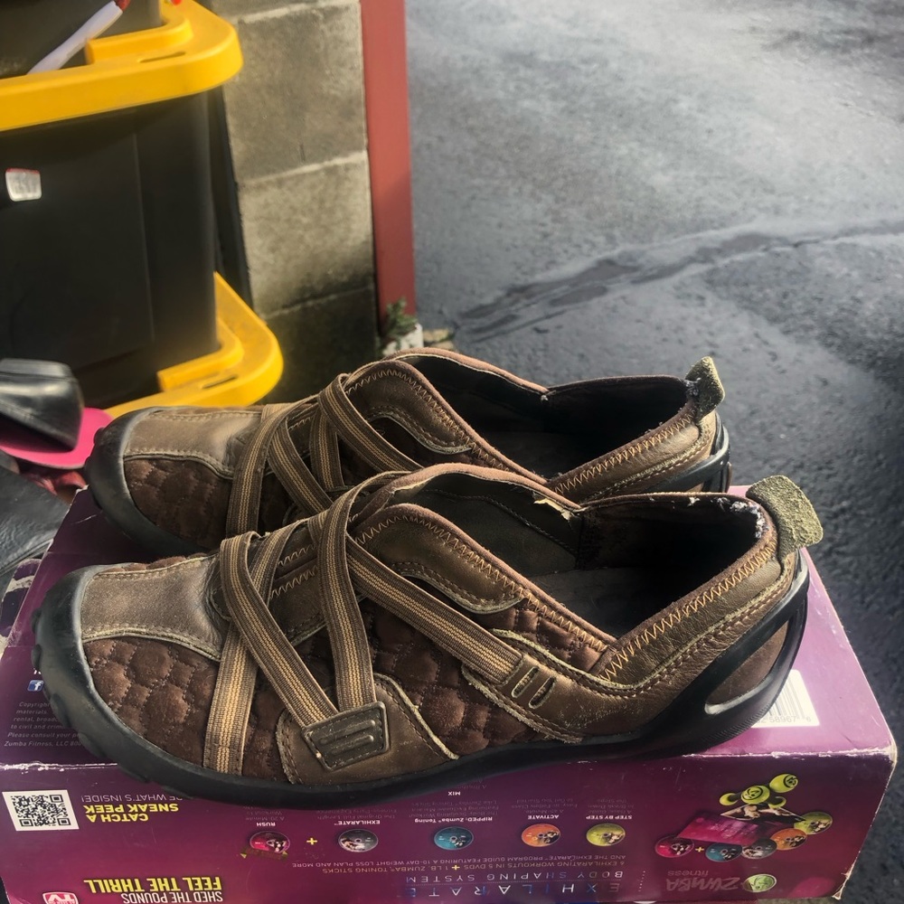 Pivo By Clarks Brown Metallic Leather Slip-On Cushioned Flats Shoes size 7M